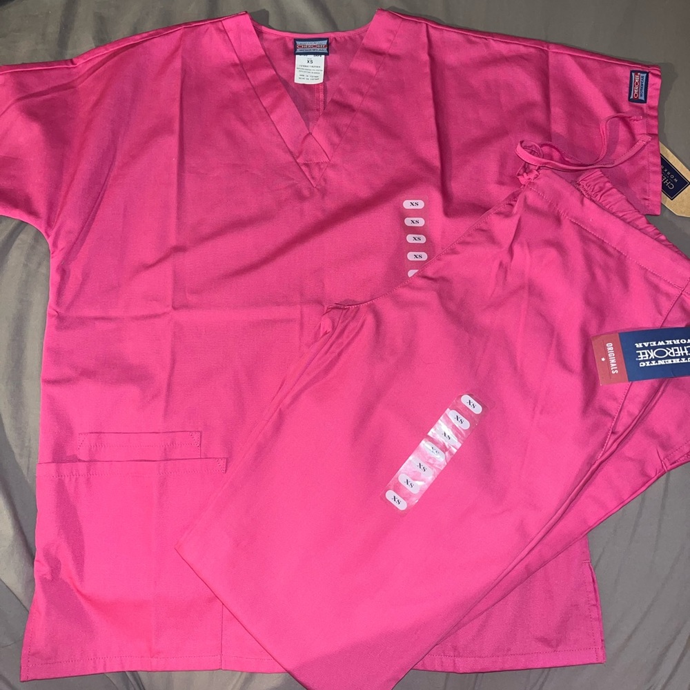 Scrubs top and pants
